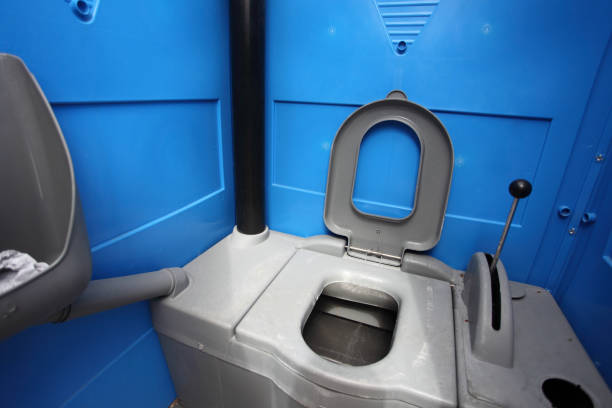 Best Porta potty delivery and setup  in Rockton, IL